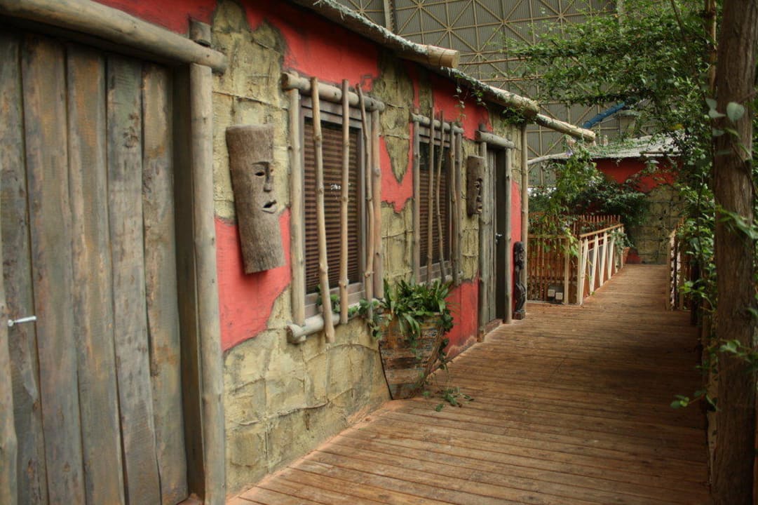 Außenansicht Lodge Tropical Islands Resort