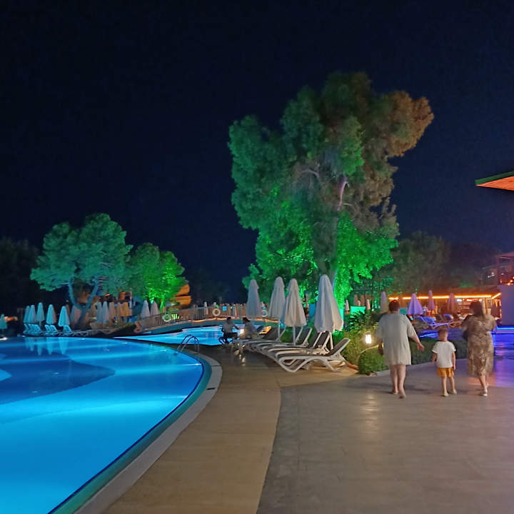 Pool Sueno Hotels Beach Side