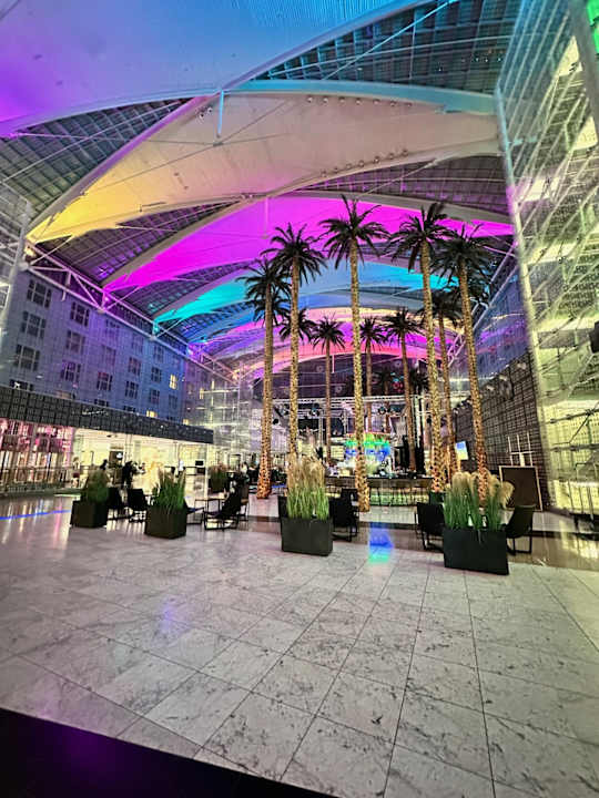 Lobby Hilton Munich Airport