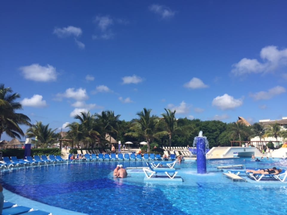 Pool BlueBay Grand Esmeralda