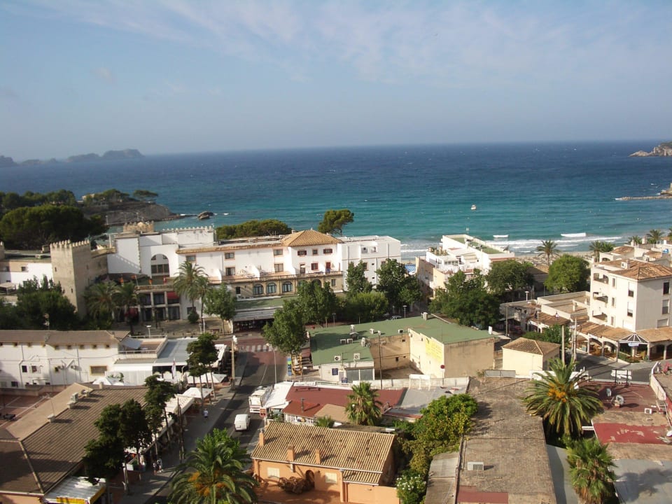 Blick  aus dem 11.Stock über die Bucht von Paguera Valentin Reina Paguera