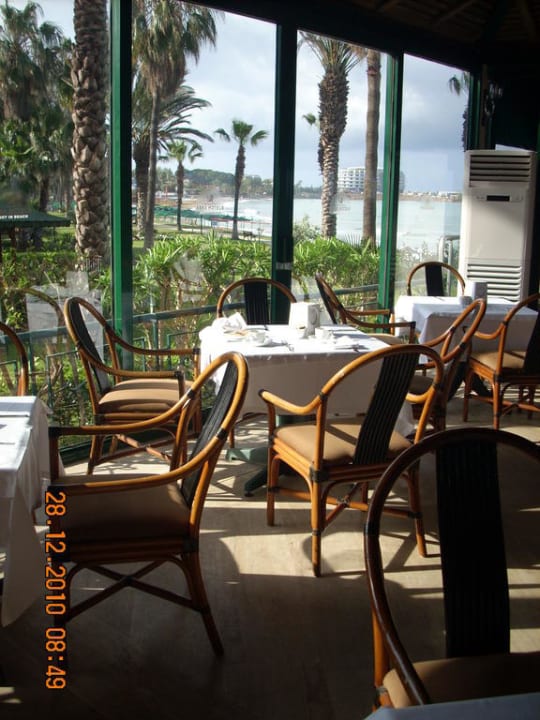 Ausblick aus dem Wintergarten Aska Hotel Just in Beach