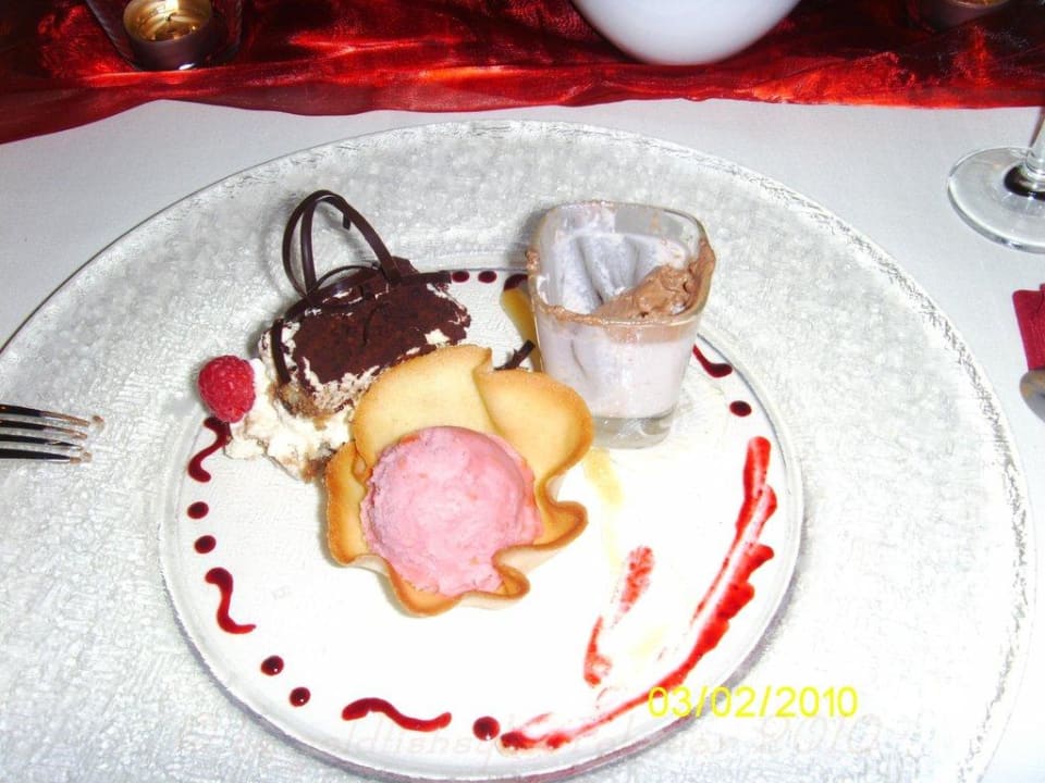 Dessert-(Reste), Candle-Light-Dinner Boutiquehotel Myn Utspann