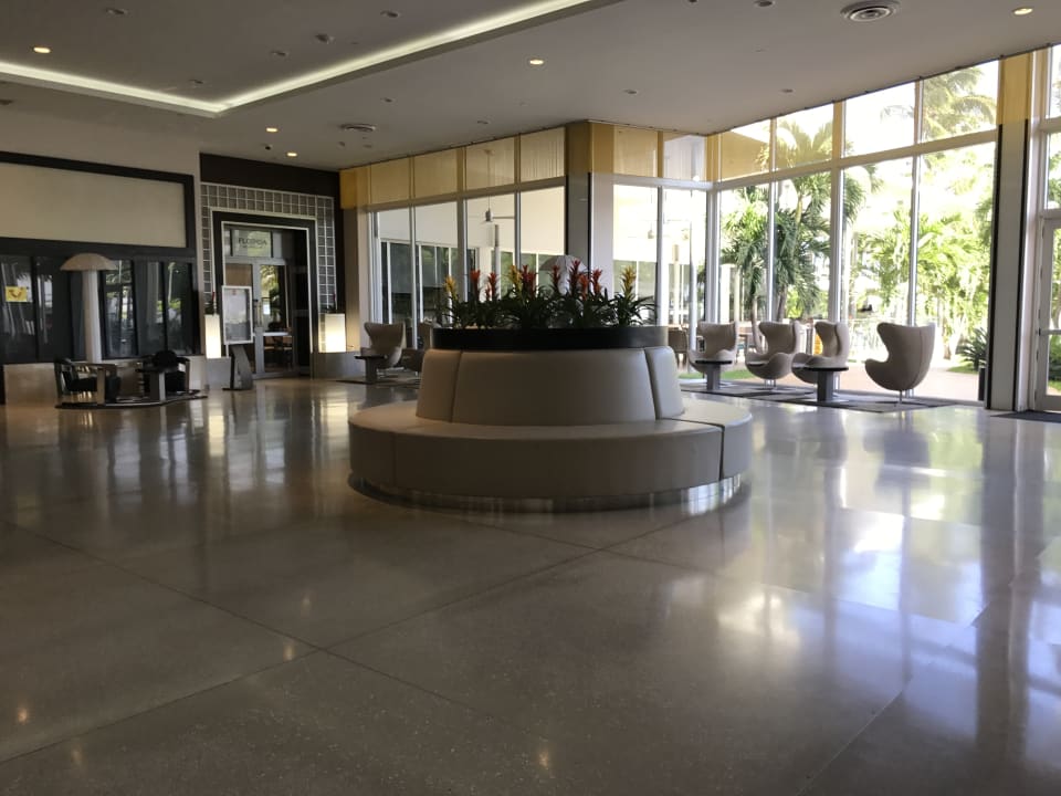 Lobby Hotel Riu Plaza Miami Beach