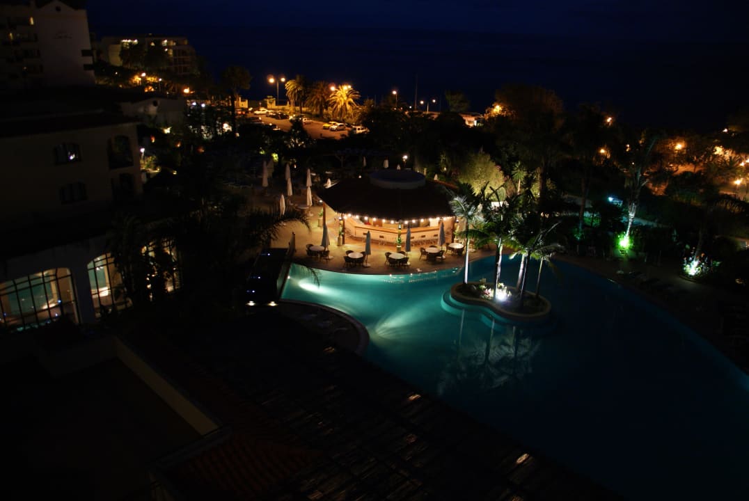 Ausblick vom Balkon auf Poolanlage Hotel Porto Mare - PortoBay