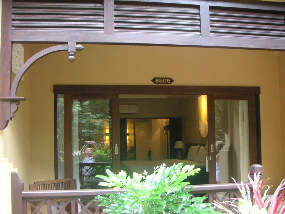 Blick vom Garten The Fair House Beach Resort