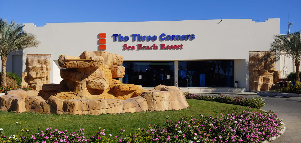 Außenansicht Three Corners Sea Beach Resort