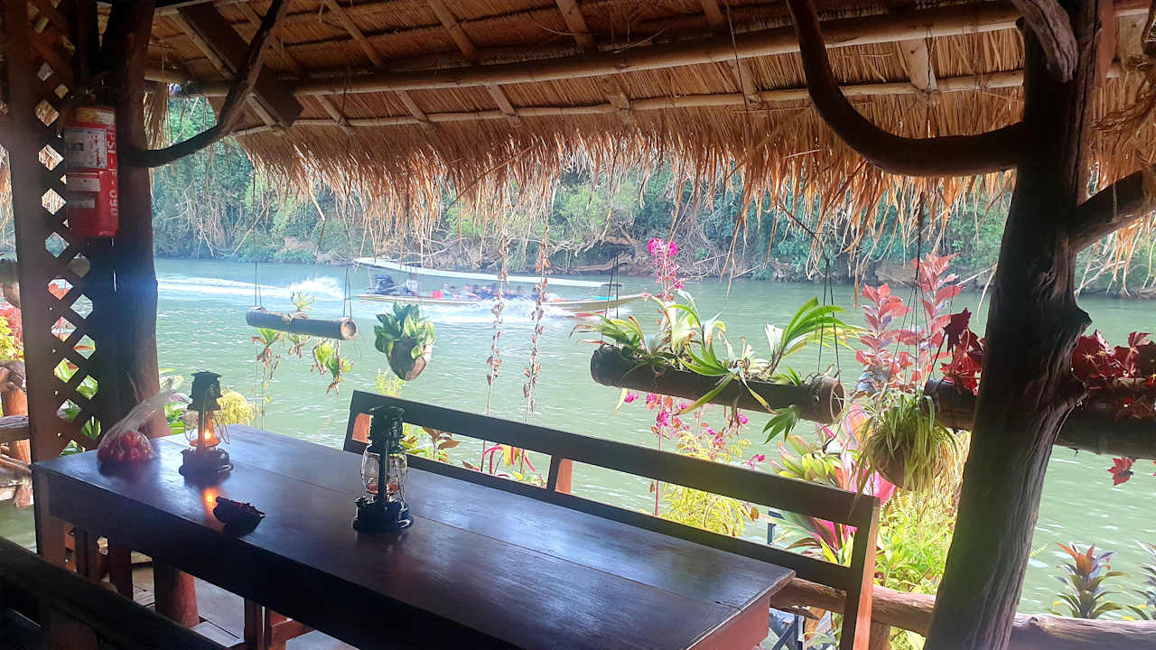 Sonstiges River Kwai Jungle Rafts