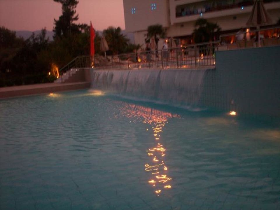 Der Kinderpool Olympian Bay Grand Resort