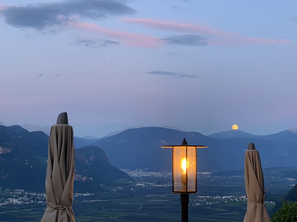 Ausblick Hotel Schloss Wehrburg