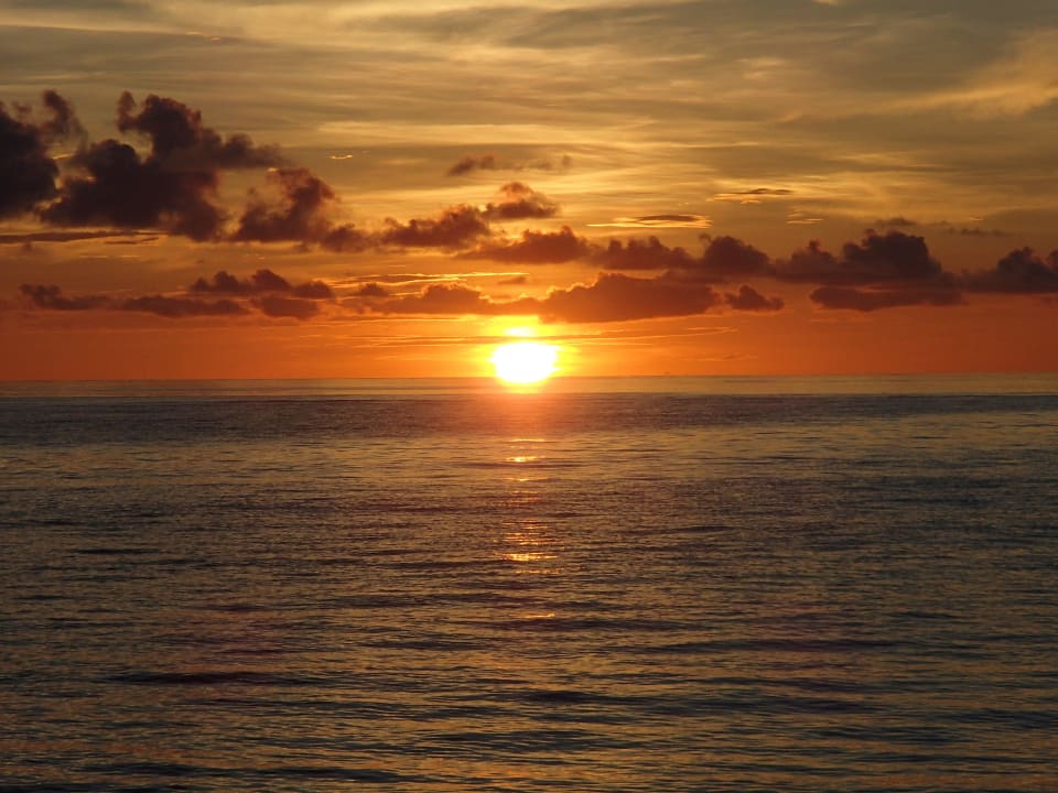 Sonneruntergang Adaaran Club Rannalhi - All Inclusive