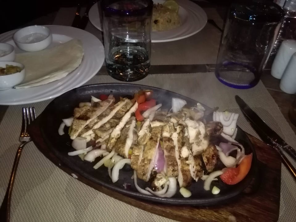 Beim Mexicaner Tropitel Sahl Hasheesh