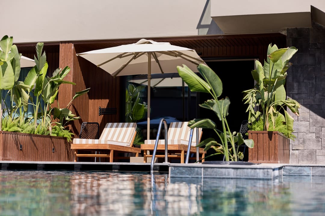 Pool Jacaranda Luxury Resort