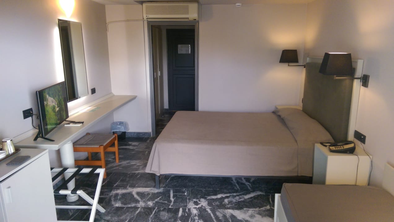 Zimmer Aeolos Beach Resort