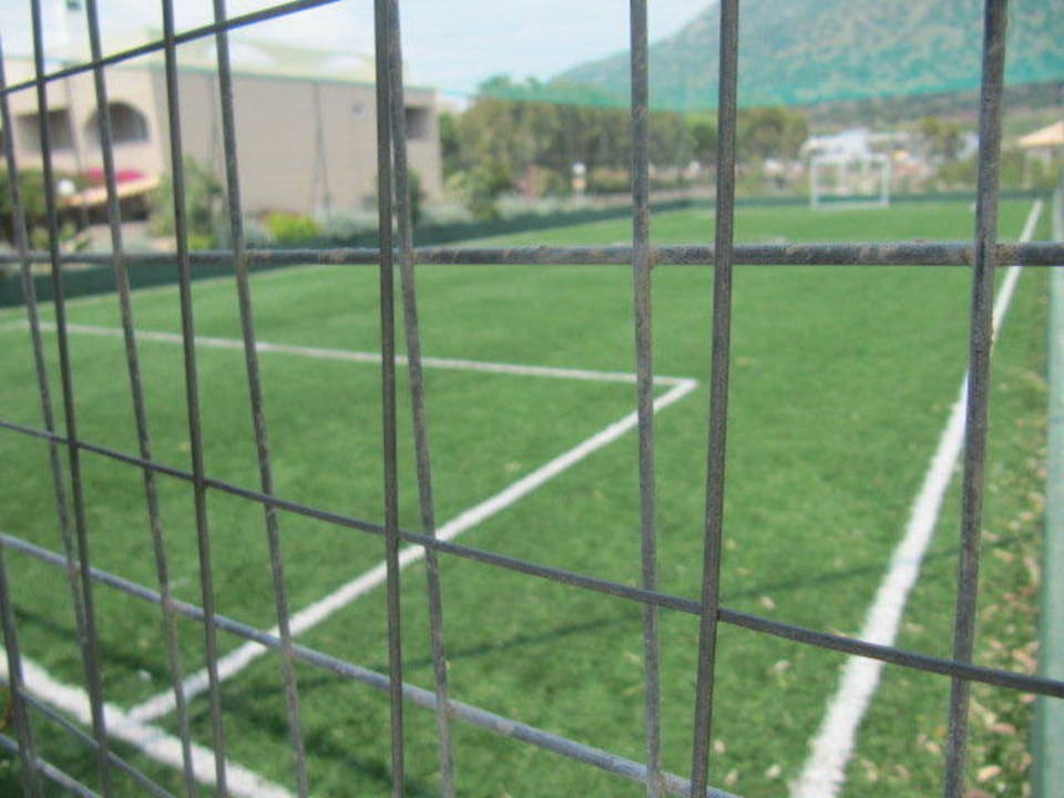 Boisko do piłki nożnej Akti Beach Club