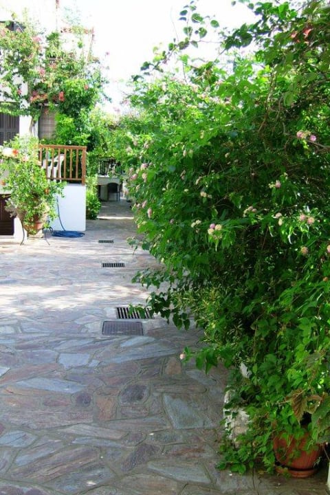 Weg Hotel Golden Sun