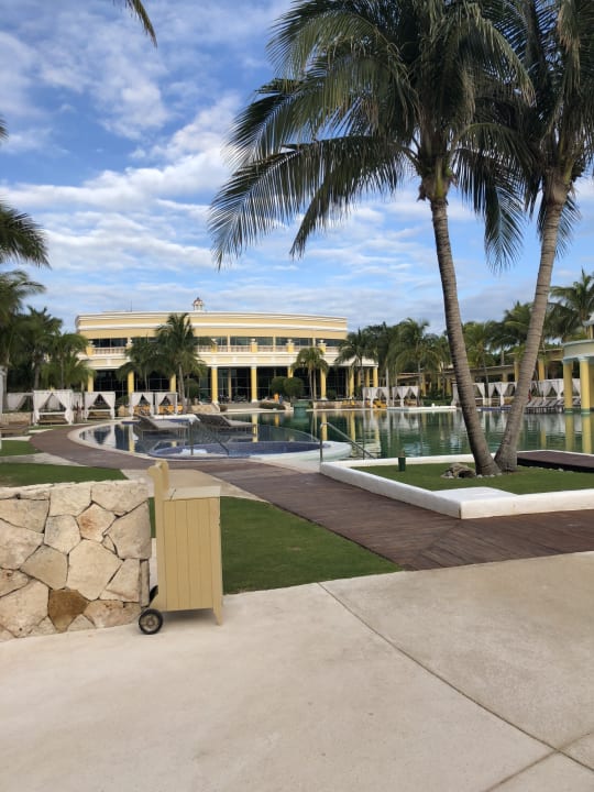 Pool JOIA Paraiso by Iberostar