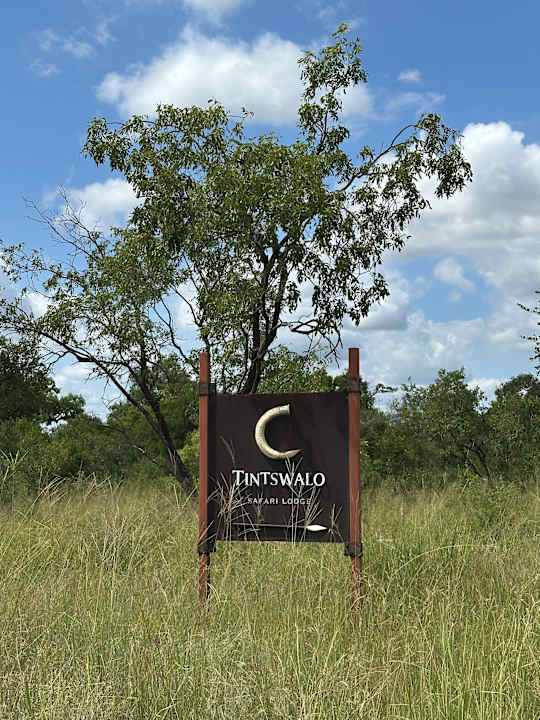 Außenansicht Hotel Tintswalo Safari Lodge