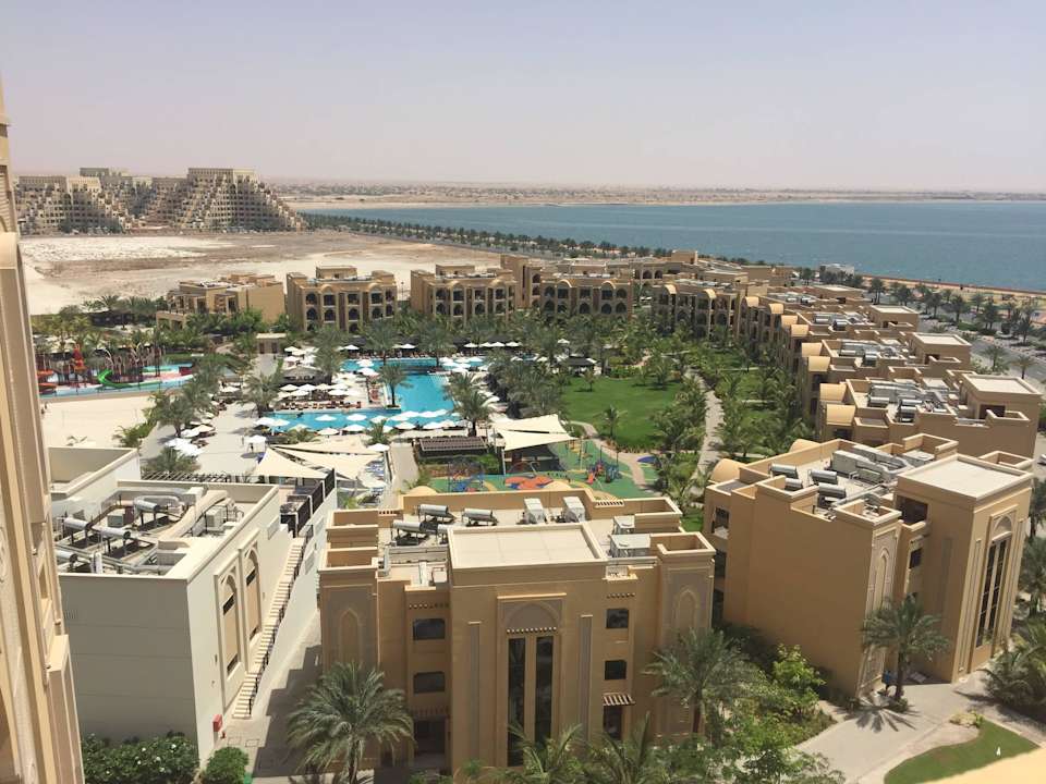 DoubleTree by Hilton Resort & Spa Marjan Island  DoubleTree by Hilton Resort & Spa Marjan Island