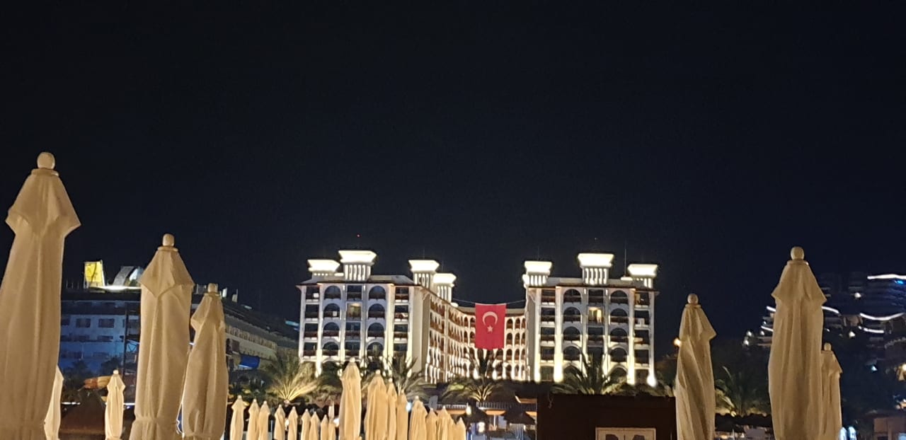 Außenansicht Quattro Beach Spa & Resort