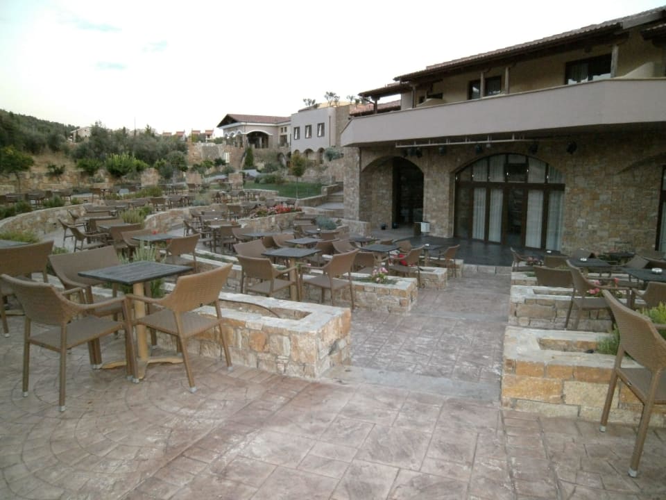Amphitheater Anthemus Sea Beach Hotel & Spa