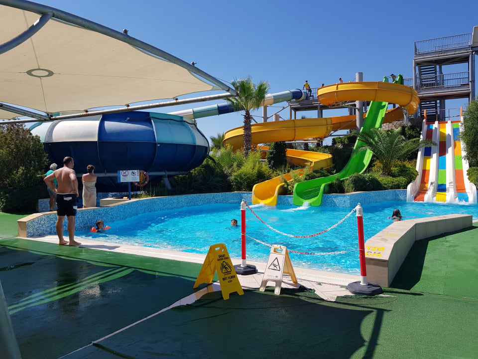 Pool Hotel Pine Bay Holiday Resort