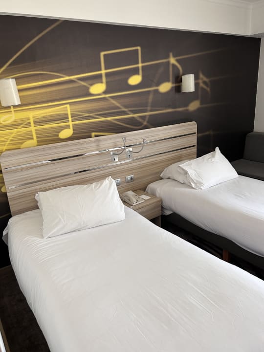 Zimmer Novotel Cairo Airport