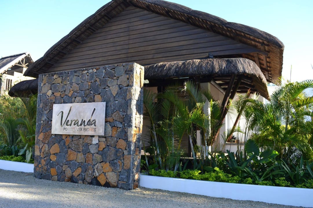 Wygląd zewnętrzny hotelu  Veranda Pointe aux Biches Hotel
