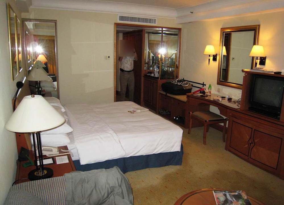Harbourview club room #1935 Harbour Grand Kowloon