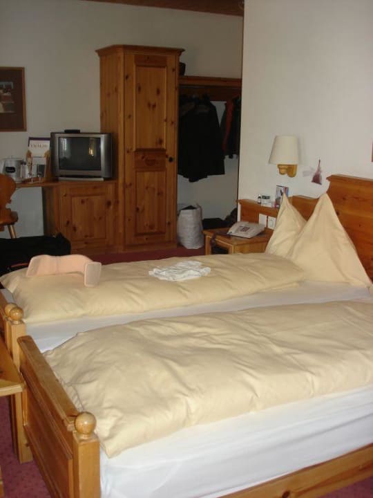 geräumiges Familienzimmer Waldhotel Arosa