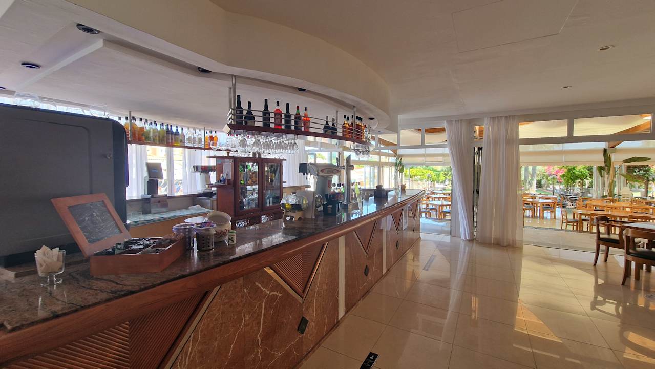 Gastro Aparthotel Ciudad Laurel