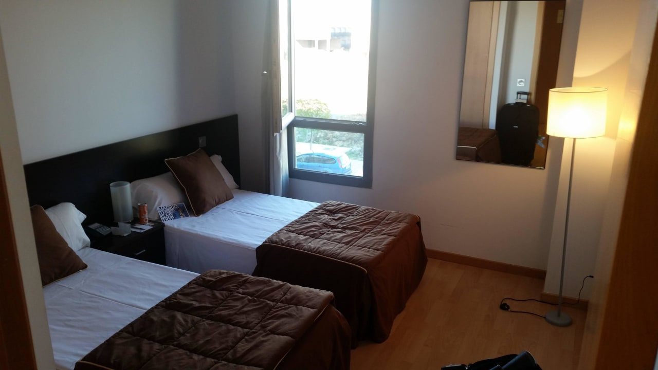 Hotel TRYP Madrid Airport Suites  Madrid Airport Suites, Affiliated by Meliá