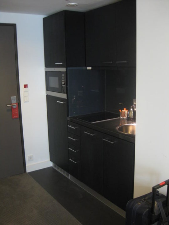Kleine Küche Adina Apartment Hotel Berlin Hackescher Markt