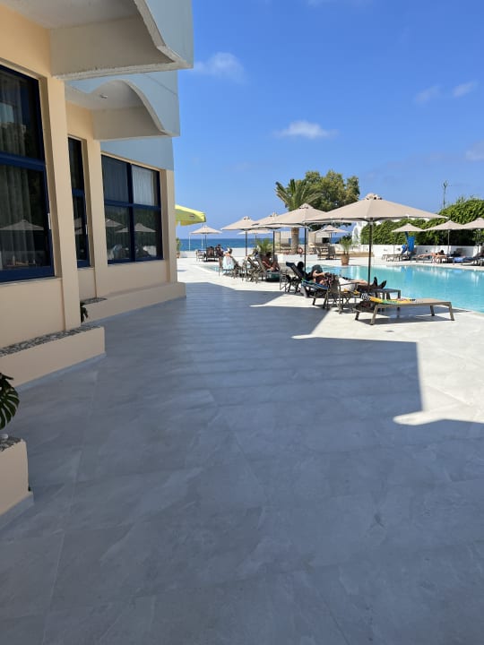 Pool Hotel Kathrin Beach