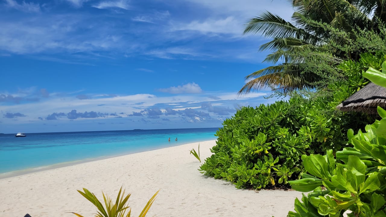 Strand NH Collection Maldives Havodda Resort