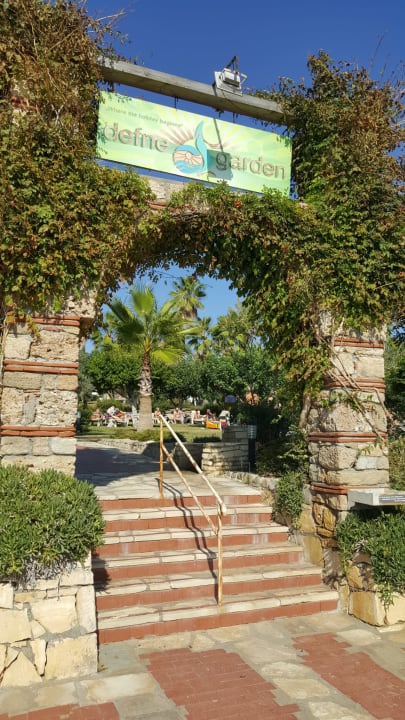 Gartenanlage Hotel Defne Garden