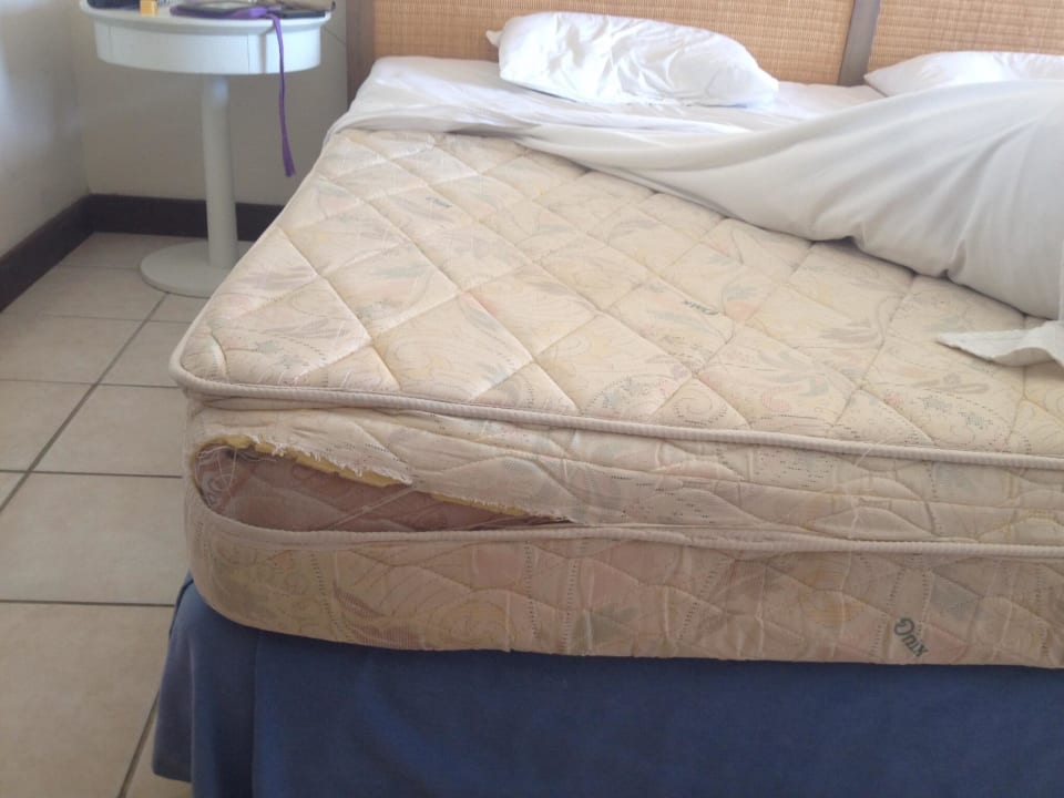 Matratze aufgerissen - 4 Sterne! Wish Natal