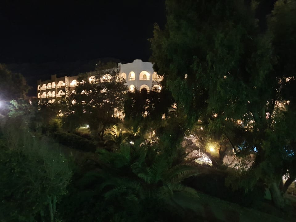 Ausblick Apollonia Beach Resort & Spa