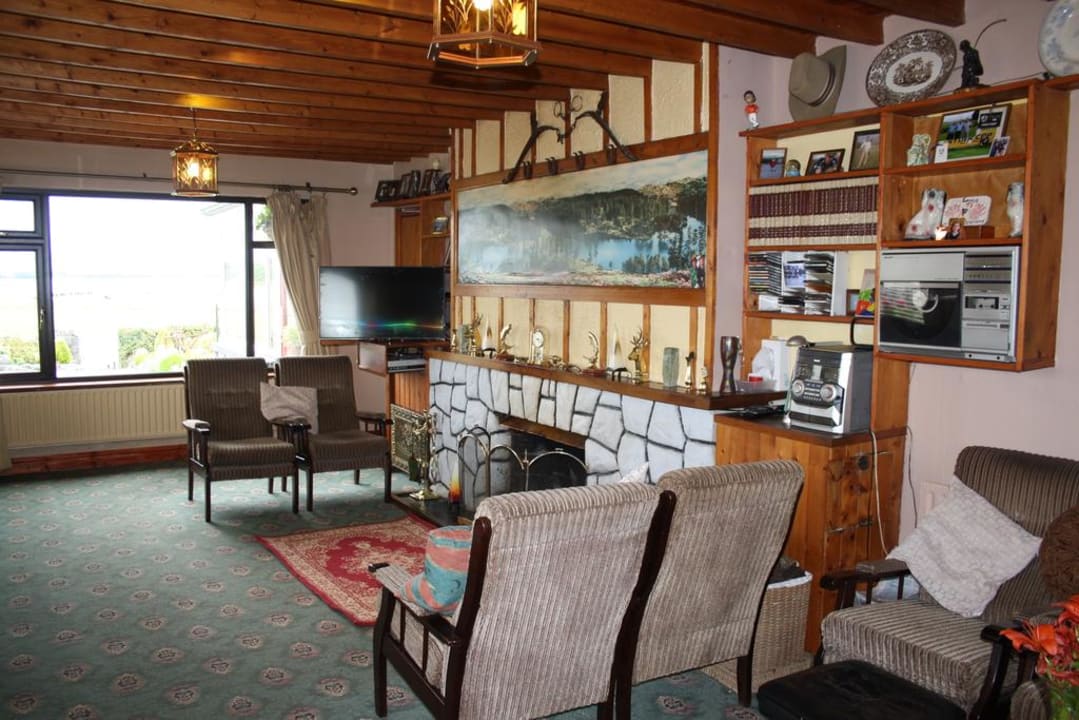 Gastro Corrib Wave Guesthouse