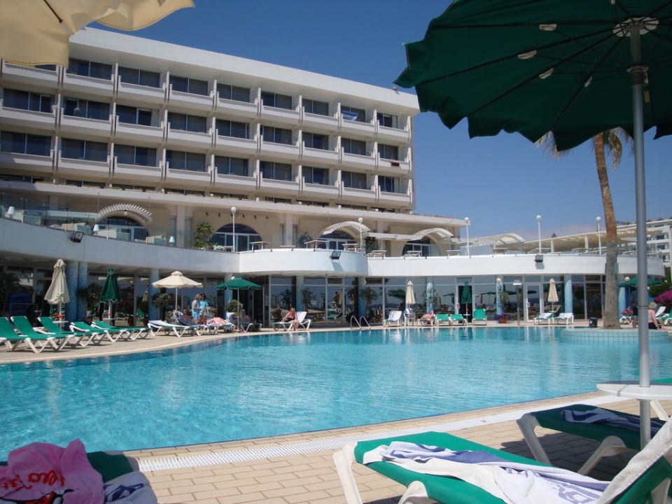 Pool Hotel Sunrise Beach