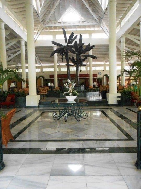 Lobby Bahia Principe Grand El Portillo