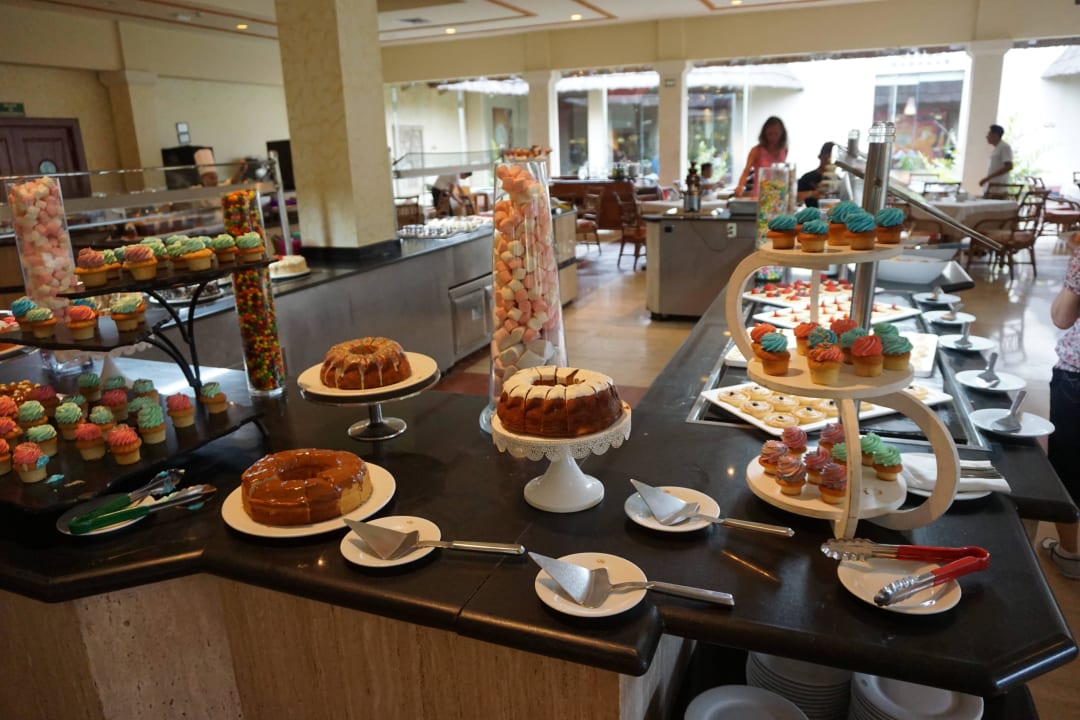 Büffet Grand Palladium Select White Sand Resort & Spa