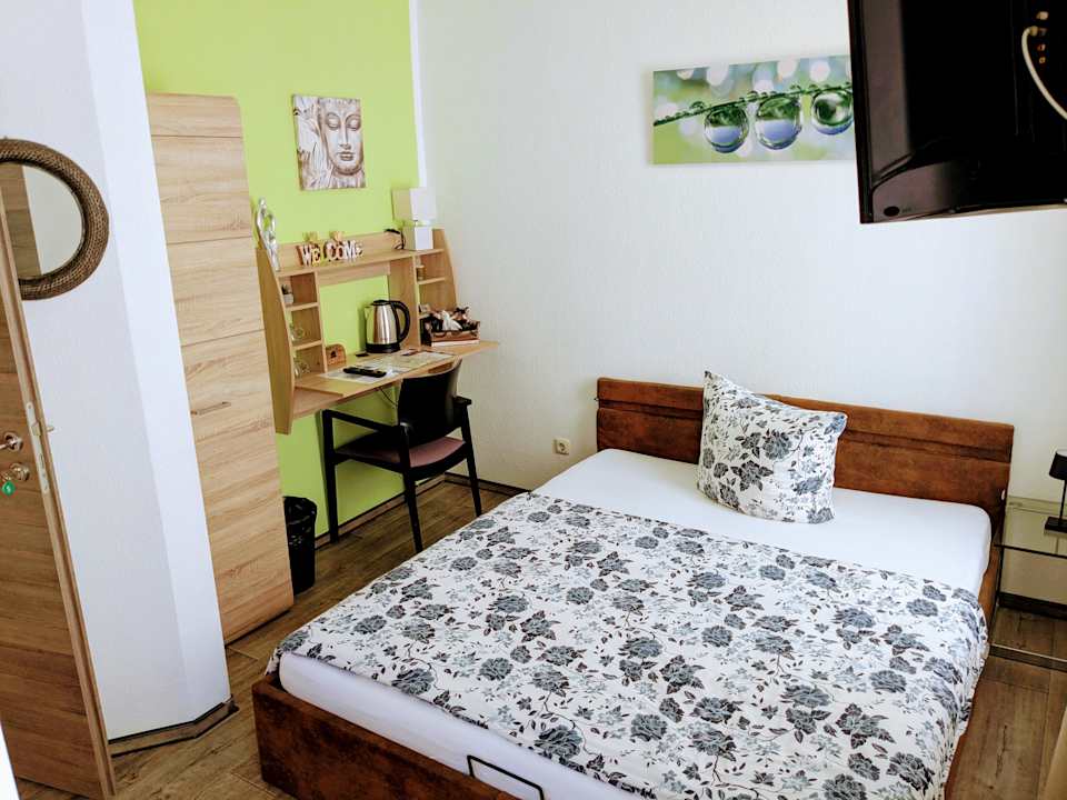 Zimmer Pension Weisser Brunnen