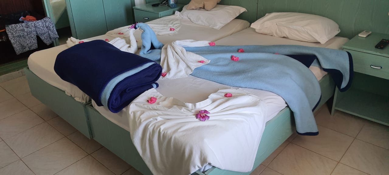 Zimmer Hotel Les Colombes