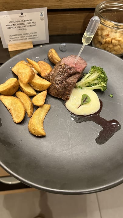 Gastro Stella Island Luxury Resort & Spa