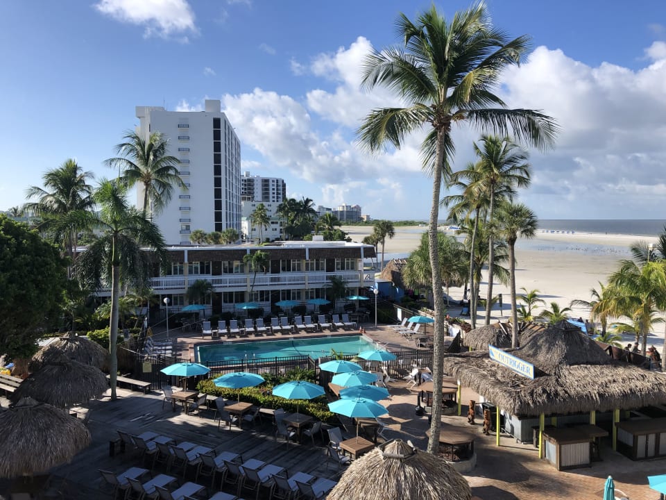 Ausblick Hotel Outrigger Beach Resort