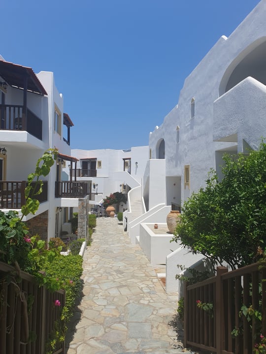 Außenansicht Alexander Beach Hotel & Village Resort