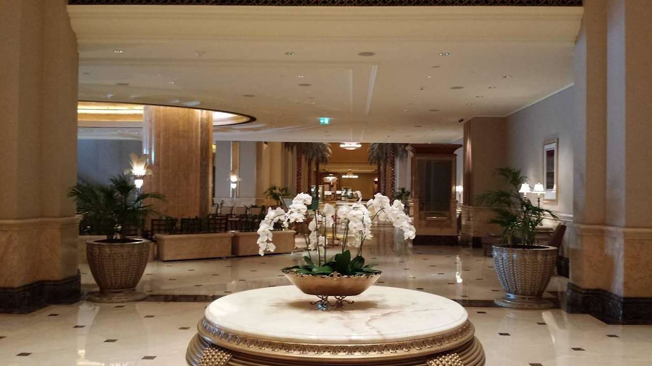 Im Hotel ... Emirates Palace Mandarin Oriental
