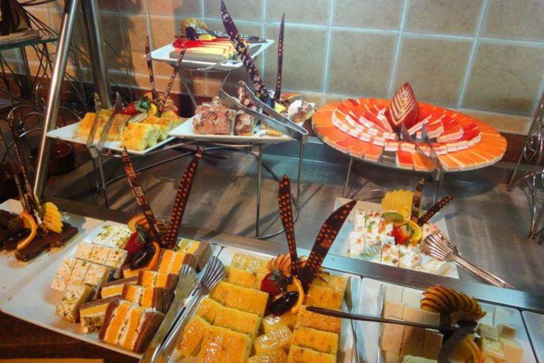 Desserts Pickalbatros Alf Leila Wa Leila Resort - Neverland Hurghada