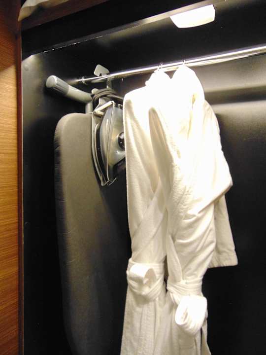 Zimmer Movenpick Hotel & Convention Centre KLIA